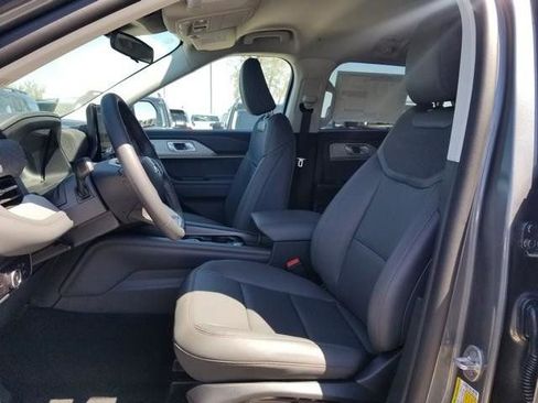 New 2026 Ford Explorer Active AWD/4WD image 14