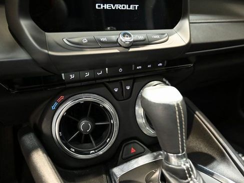 Used 2021 Chevrolet Camaro LT w/ RS Package image 18