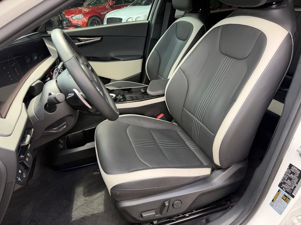 Used 2024 Kia EV6 GT-Line AWD/4WD image 24