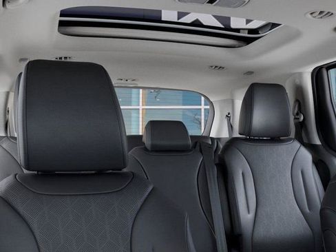 New 2026 Kia Carnival SX image 28