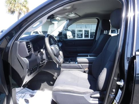 Used 2023 Toyota Tundra SR w/ SR Tow Package AWD/4WD image 12