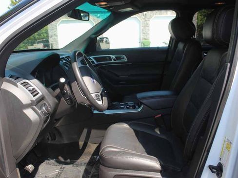 Used 2014 Ford Explorer Sport w/ Equipment Group 401A AWD/4WD image 28
