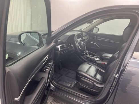 Used 2022 Kia Telluride LX image 12