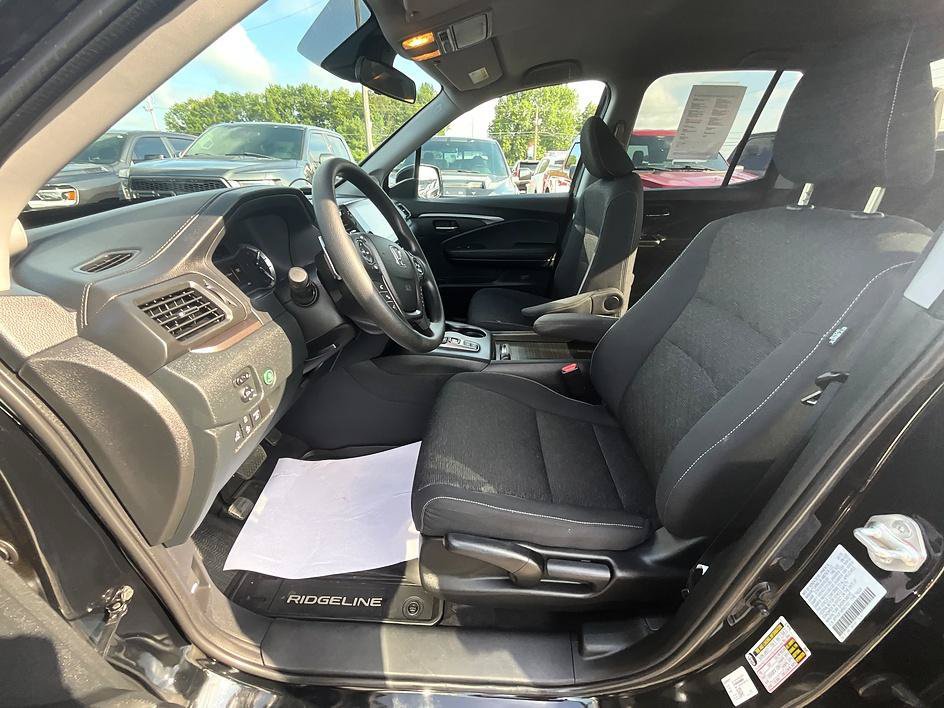 Used 2023 Honda Ridgeline Sport image 15
