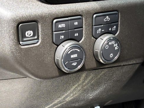 Used 2025 Chevrolet Silverado 1500 LT w/ All Star Edition Plus AWD/4WD image 19