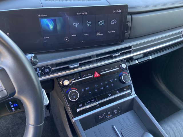 Used 2025 Hyundai Santa Fe SEL FWD image 23