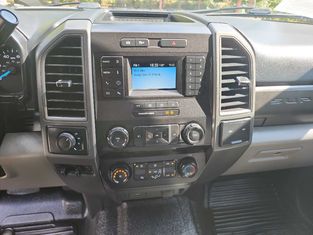 Used 2021 Ford F350 XL w/ Power Equipment Group AWD/4WD image 26
