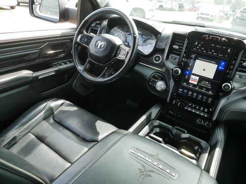 Used 2019 RAM 1500 Limited AWD/4WD image 9