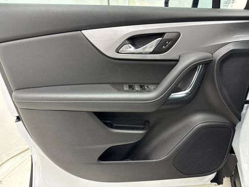 Used 2023 Chevrolet Blazer LT image 16