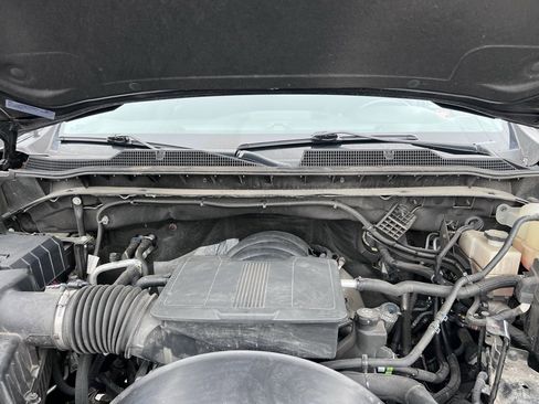 Used 2022 Chevrolet Silverado 2500 LT w/ Convenience Package image 15