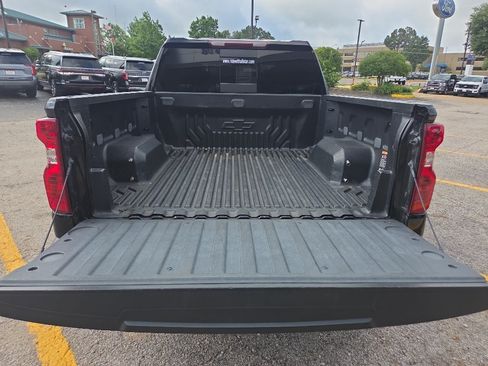 Used 2020 Chevrolet Silverado 1500 LT w/ Texas Edition AWD/4WD image 22