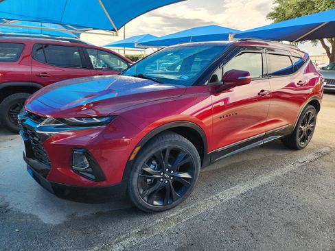 Used 2019 Chevrolet Blazer RS w/ Sun and Wheels Package AWD/4WD image 2