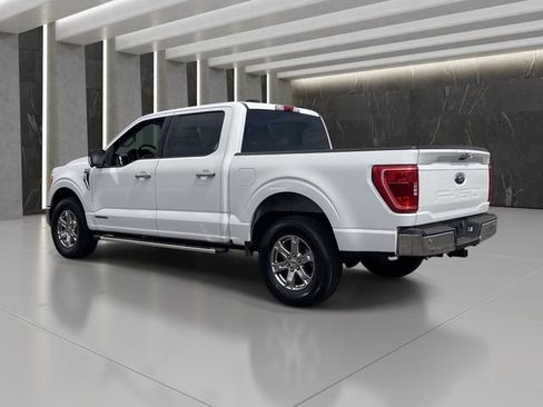 Used 2022 Ford F150 XLT w/ Equipment Group 302A High AWD/4WD image 4