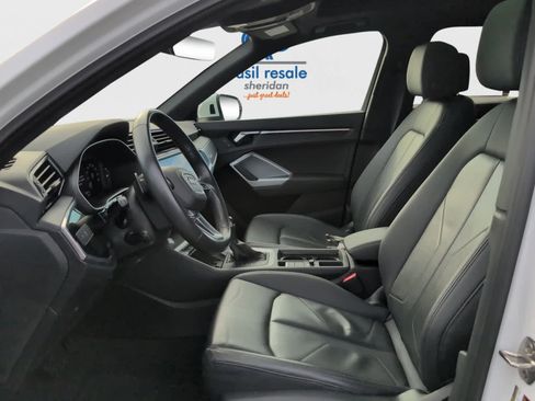 Used 2024 Audi Q3 2.0T Premium image 13