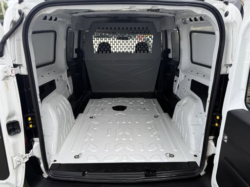 Used 2019 RAM ProMaster City Tradesman image 18