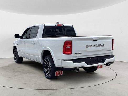 New 2026 RAM 1500 Laramie AWD/4WD image 3