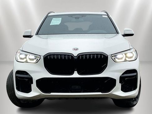 Used 2023 BMW X5 M50i w/ Executive Package image 2