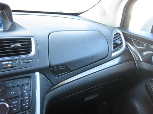 Used 2013 Buick Encore Convenience image 20