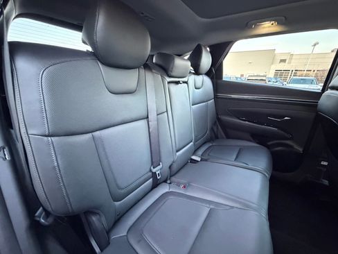 Certified 2023 Hyundai Tucson Limited w/ Cargo Package image 19