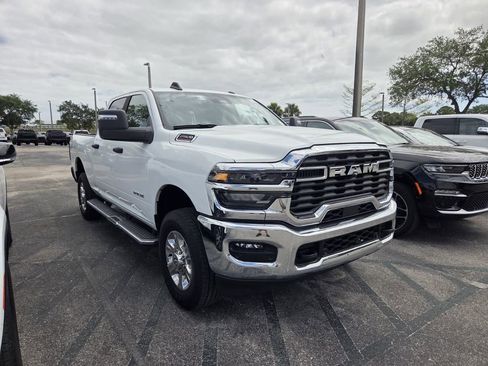 Used 2025 RAM 2500 Big Horn image 2