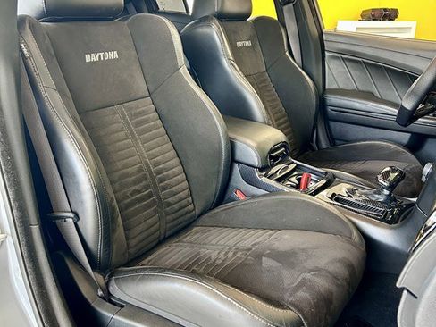 Used 2020 Dodge Charger Scat Pack w/ Daytona Edition Group RWD image 16
