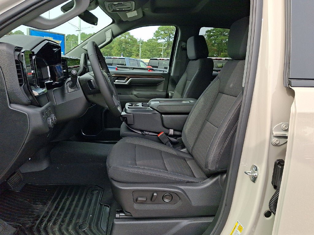New 2026 Chevrolet Silverado 1500 RST AWD/4WD image 10