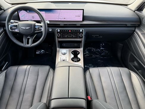 Used 2025 Genesis GV80 2.5T Advanced image 12