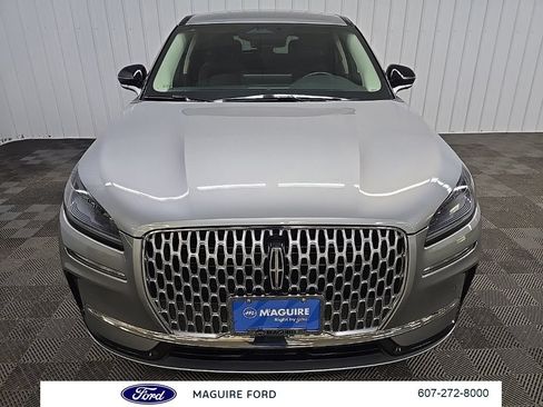 Used 2023 Lincoln Corsair AWD w/ Equipment Group 101A image 10