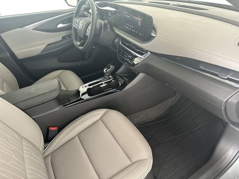 New 2026 Buick Envista Avenir image 37