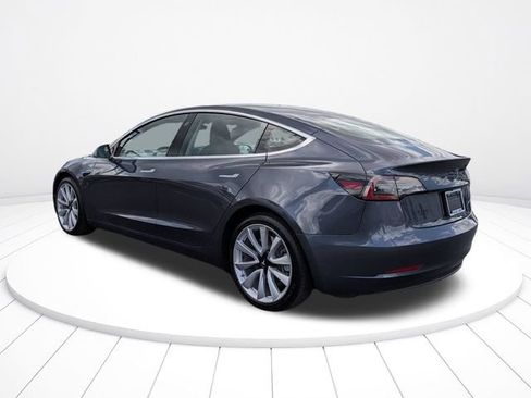Used 2020 Tesla Model 3 Long Range AWD/4WD image 5