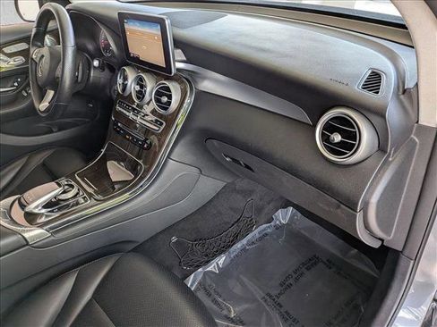 Used 2016 Mercedes-Benz GLC 300 image 22