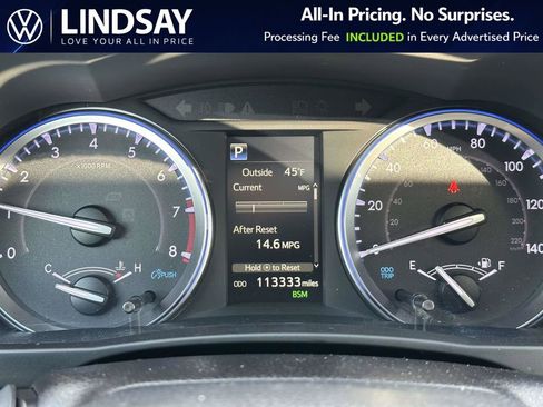 Used 2019 Toyota Highlander XLE image 25