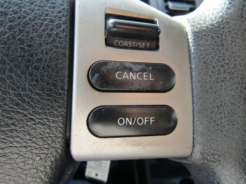 Used 2012 Nissan Versa 1.8 S w/ Plus Pkg FWD image 26