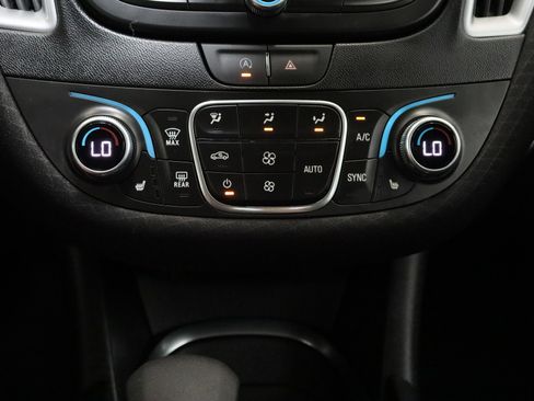 Used 2024 Chevrolet Malibu LT FWD image 20
