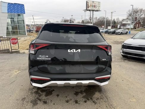 Certified 2023 Kia Sportage EX image 6