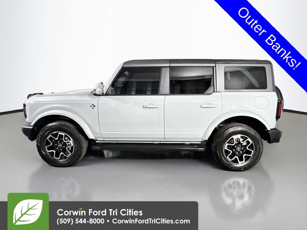 Used 2024 Ford Bronco Outer Banks AWD/4WD image 5