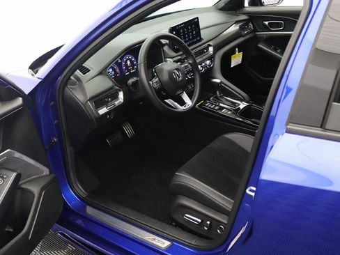 Used 2025 Acura Integra A-Spec image 14