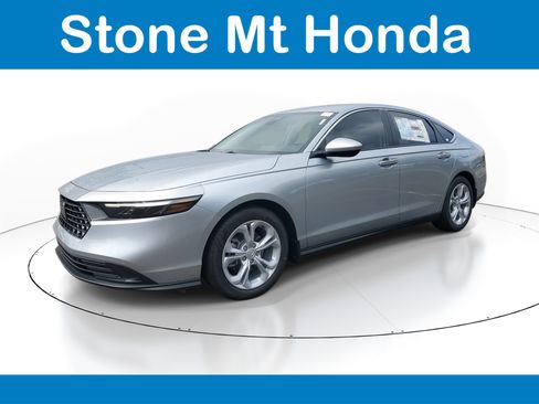 New 2025 Honda Accord LX image 3