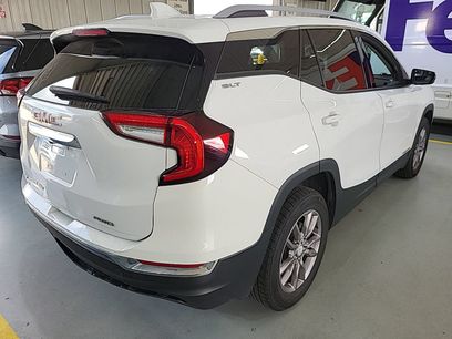 Used 2023 GMC Terrain SLT