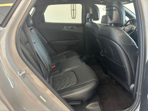Used 2023 Kia Sportage X-Pro AWD/4WD image 8