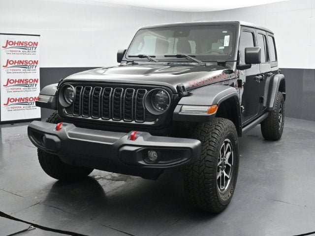 Used 2024 Jeep Wrangler Unlimited Rubicon AWD/4WD image 4