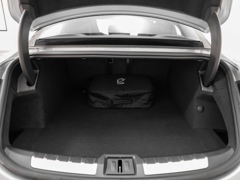 New 2025 Porsche Taycan image 14