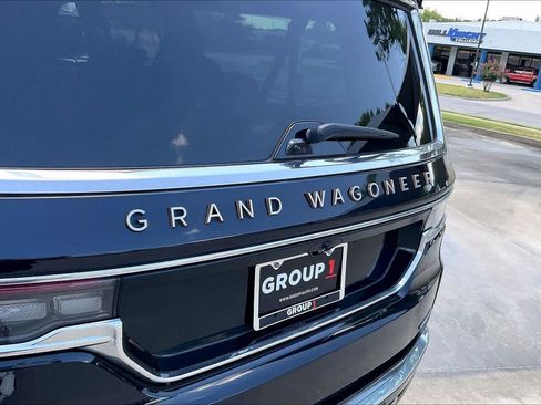 Certified 2024 Jeep Grand Wagoneer L Series III AWD/4WD image 29
