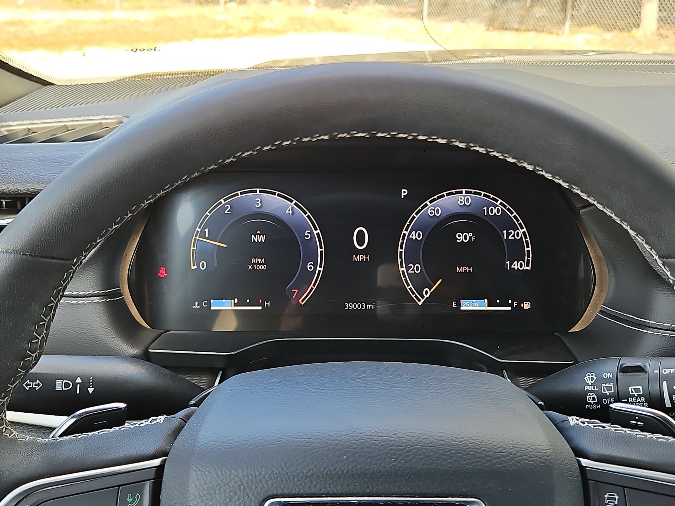 Used 2025 Jeep Grand Cherokee Altitude RWD image 23