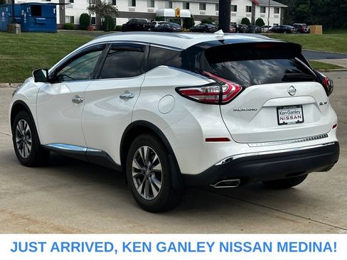 Used 2015 Nissan Murano SL w/ SL Technology Package AWD/4WD image 5