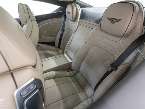 Used 2023 Bentley Continental GT V8 AWD/4WD image 21