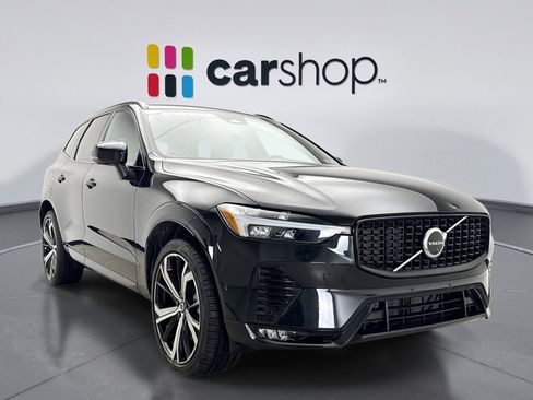 Used 2022 Volvo XC60 B6 R-Design w/ Advanced Package image 7