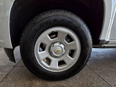 Used 2022 Chevrolet Colorado W/T image 24