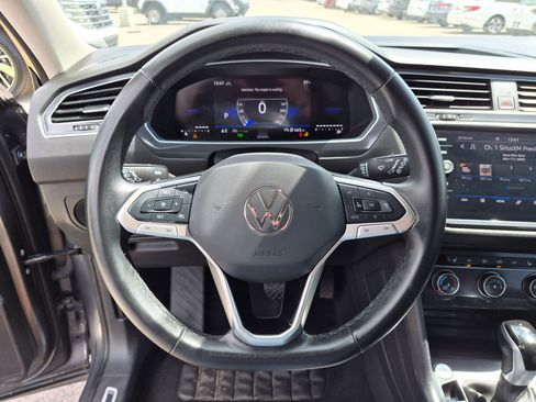 Used 2024 Volkswagen Tiguan Wolfsburg Edition AWD/4WD image 19