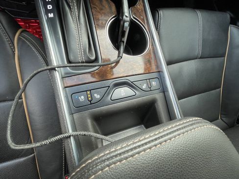 Used 2015 Chevrolet Impala LTZ FWD image 6